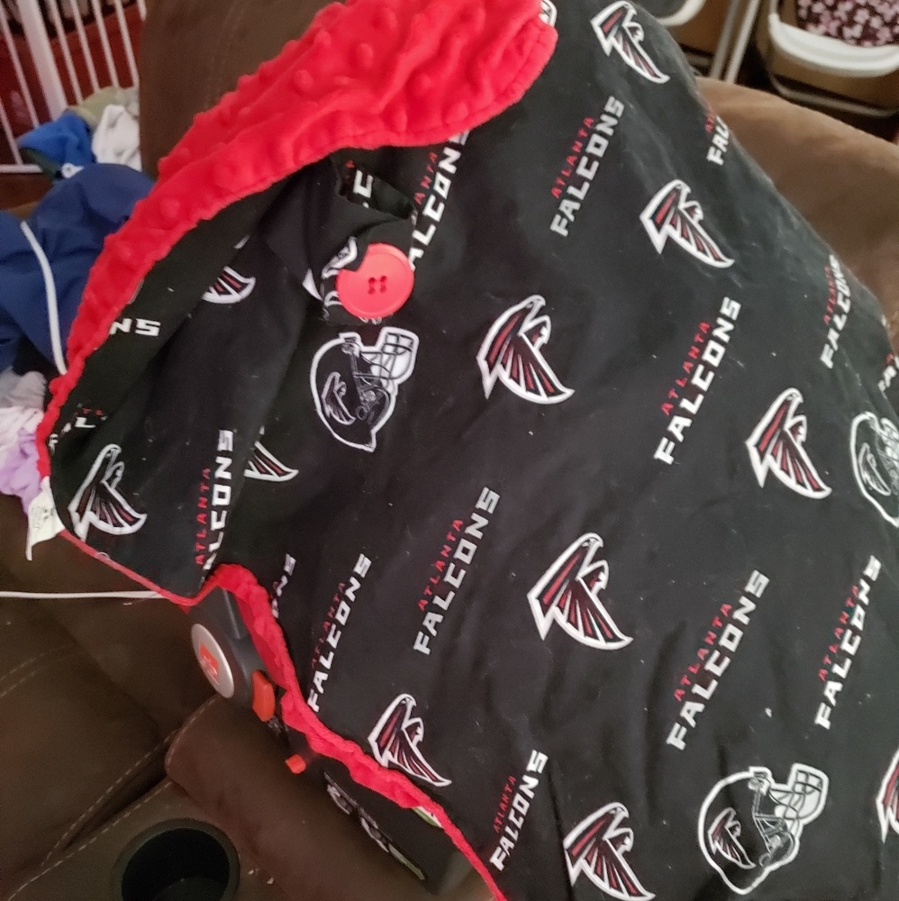 Falcons car seat cover